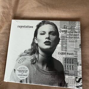 Taylor Swift Reputation Album CD